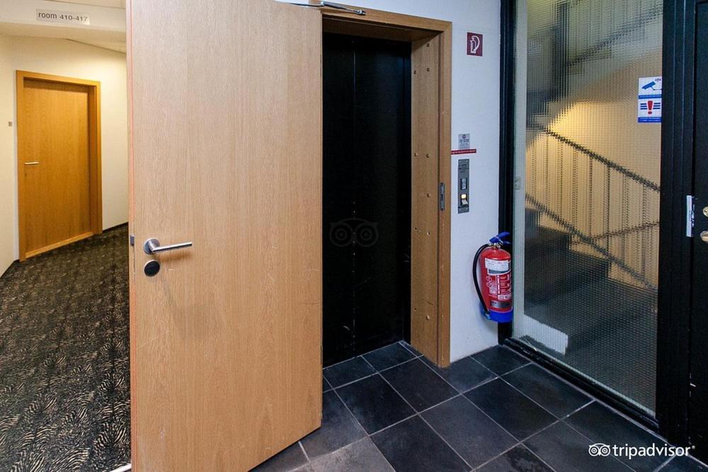 101 Guesthouse Hotel Рейкьявик Экстерьер фото
